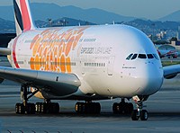 bcn/low/A6-EEY - A380-861 Emirates - BCN 03-06-2019.jpg