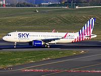 bru01/low/SX-TEC - A320-251N Sky Express - BRU 27-03-2021.jpg