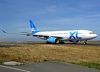 cdg/low/F-GRSO - A330-243 XL Airways - CDG 10-09-2018.jpg