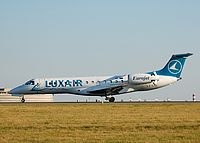 cdg/low/LX-LGL - Embraer135 Luxair - CDG 04-08-07.jpg
