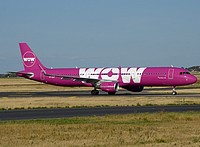 cdg/low/TF-CAT - A321-211 WOW Air - CDG 10-09-2018.jpg