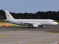 crl/low/YL-LCS - A320-214 Jetair Fly (Smartlynx) - CRL 17-08-2016.jpg