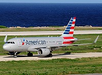 cur/low/N9021H - A319-115 American Airlines - CUR 29-11-2017.jpg