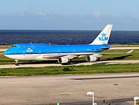 cur/low/PH-BFL - B747-4K2 KLM - CUR 29-11-2017.jpg
