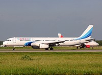 dme/low/VQ-BSM - A321-231 Yamal Airlines - DME 03-06-2016.jpg