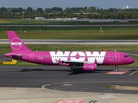 dus/low/TF-SIS - A320-232 WOW Air - DUS 15-09-2018.jpg