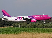 fco/low/HA-LPL - A320-232 Wizzair - FCO 28-05-2018.jpg