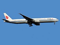 fra/low/B-2043 - B777-39LER Air China - FRA 06-09-2021.jpgfra/low/G-LCAC - Embraer190 British Airways - FRA 06-09-2021.jpg
