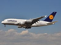 fra/low/D-AIMB - A380-841 Lufthansa - FRA 17-08-2011.jpg