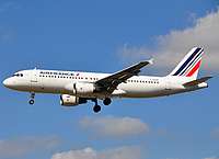 lhr/low/F-GFKM - A320 Air France - LHR 27-08-09.jpg