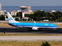 lis/low/PH-BXM - B737-8K2 KLM - LIS 22-06-2016.jpg