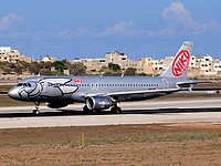 mla/low/OE-LEE - A320-214 Niki - MLA 24-08-2016.jpg