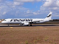 mla/low/OH-LZC - A321-211 Finnair - MLA 25-08-2016.jpg