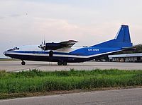 mst/low/UR-DWF - Antonov12 Meridian Aviation - MST 30-04-2011b.jpg