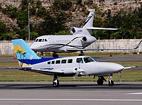 sxm/low/N477RS - Cessna 402C Sun Bird Airlines - SXM 02-02-2017.jpg