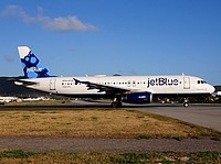 sxm/low/N656JB - A320-232 JetBlue - SXM 02-02-2017.jpg