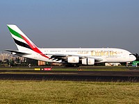 syd/low/A6-EEG - A380-841 Emirates - SYD 07-04-2018.jpg