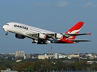syd/low/VH-OQC - A380-841 Qantas - SYD 14-04-2018.jpg