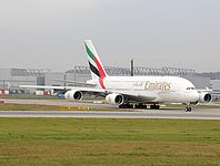 xfw/low/F-WWSZ - A380-800 Emirates - XFW 03-11-2011.jpg
