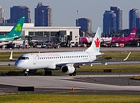 yyz/low/C-FLWH - Embraer190 Air Canada - YYZ 07-07-2018.jpg