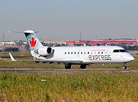 yyz/low/C-GKEM - CRJ200 Air Canada Express - YYZ 08-07-2018.jpg