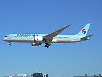 yyz/low/HL8082 - B787-9 Korean Air - YYZ 08-08-2018.jpg