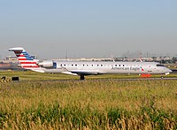 yyz/low/N598NN - CRJ900LR American Eagle - YYZ 08-07-2018b.jpg