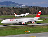 zrh/low/HB-JMA - A340-200 Swiss - ZRH 11-04-10c.jpg